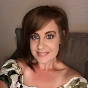 Meet your Posher, Jenni